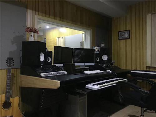 廣州錄音棚制作團隊 專業(yè)錄音制作的藝術(shù)與科技融合